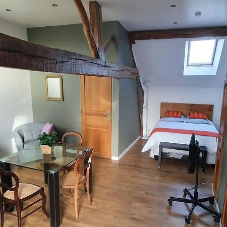 Magnolia54 Bed & Breakfast Louesme Bagian luar foto
